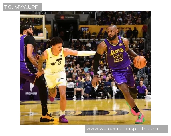 湖人新赛季战绩喜人七套首发阵容助力老詹缺阵仍能赢球